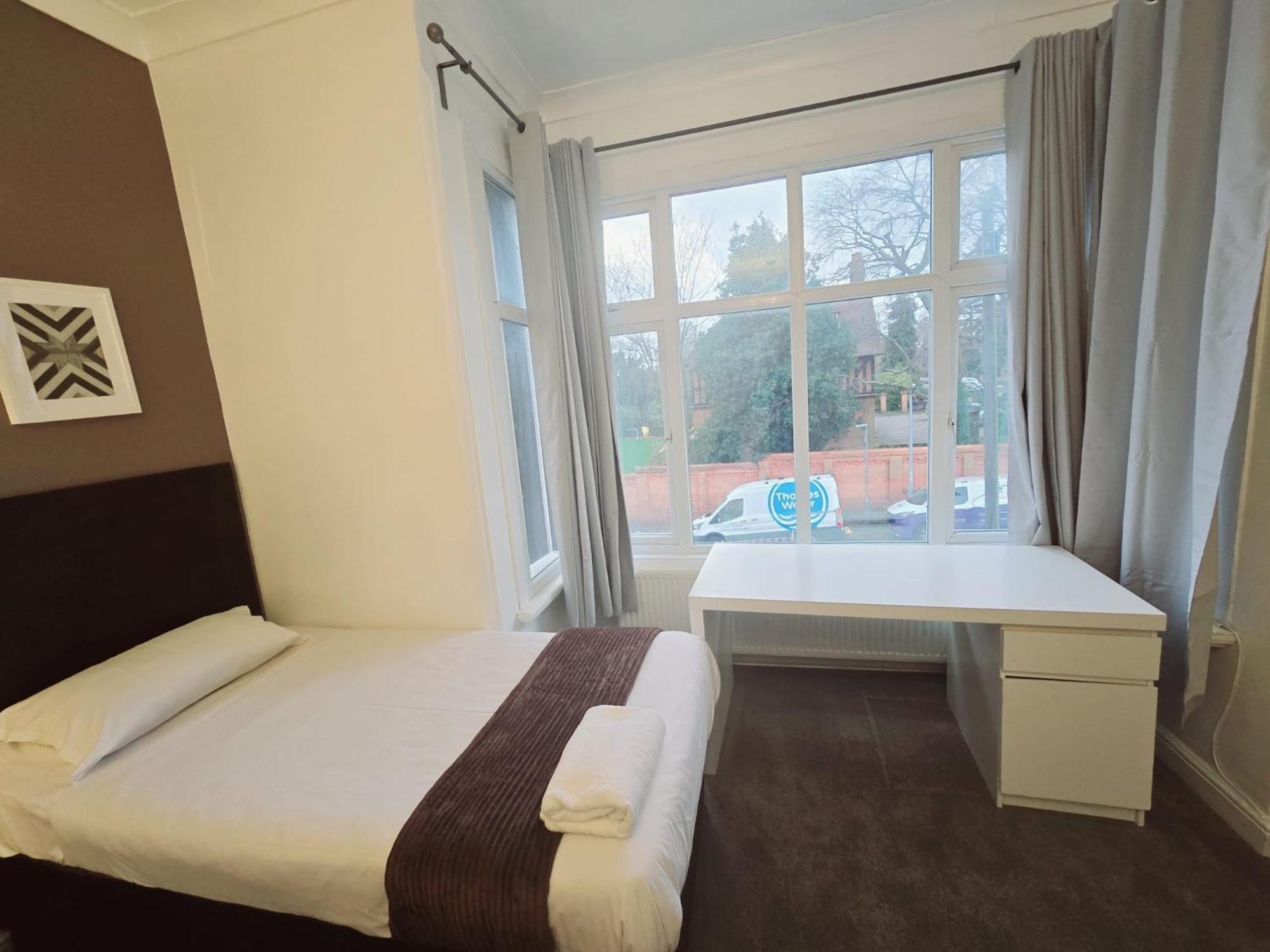 Kingswood Hotel Maidenhead Exteriör bild